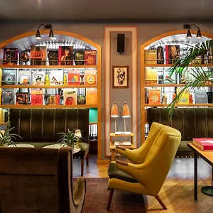 Hotel Browns